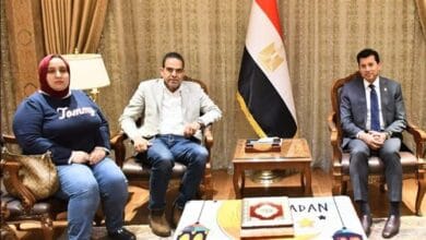 وزير الشباب والرياضة