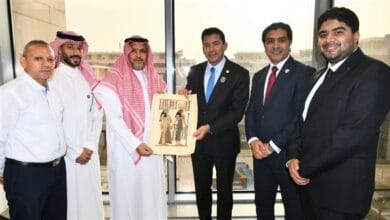 وزير الرياضة يستقبل