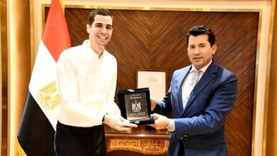 وزير الرياضة يستقبل