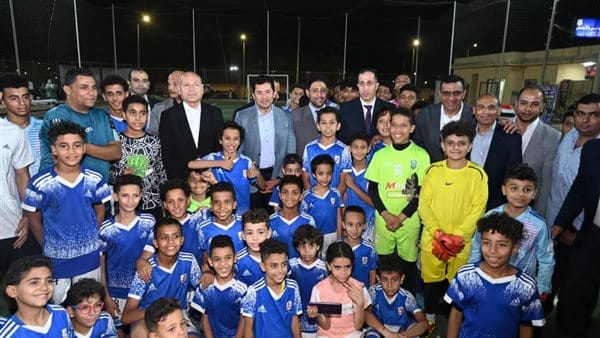 وزير الرياضة ومحافظ