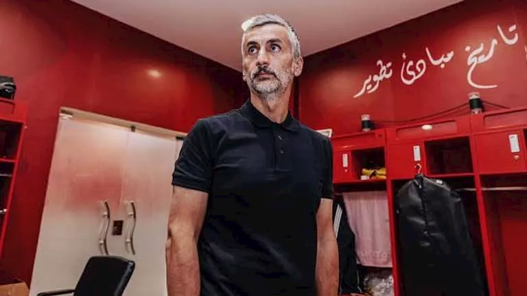 ريبيرو: ليس ذنبي عدم معرفة الناس بي.. وأجد مشكلة في تشكيل الأهلي 8 ريبيرو: ليس ذنبي عدم معرفة الناس بي.. وأجد مشكلة في تشكيل الأهلي