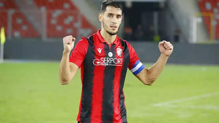 هدف الزمالك.. خطوة واحدة تفصل زين الدين بلعيد عن الوكرة القطري 7 هدف الزمالك.. خطوة واحدة تفصل زين الدين بلعيد عن الوكرة القطري