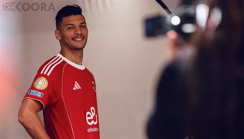 أشرف داري يطرق أبواب الدوري السعودي قبل أنطلاق الموسم الجديد
