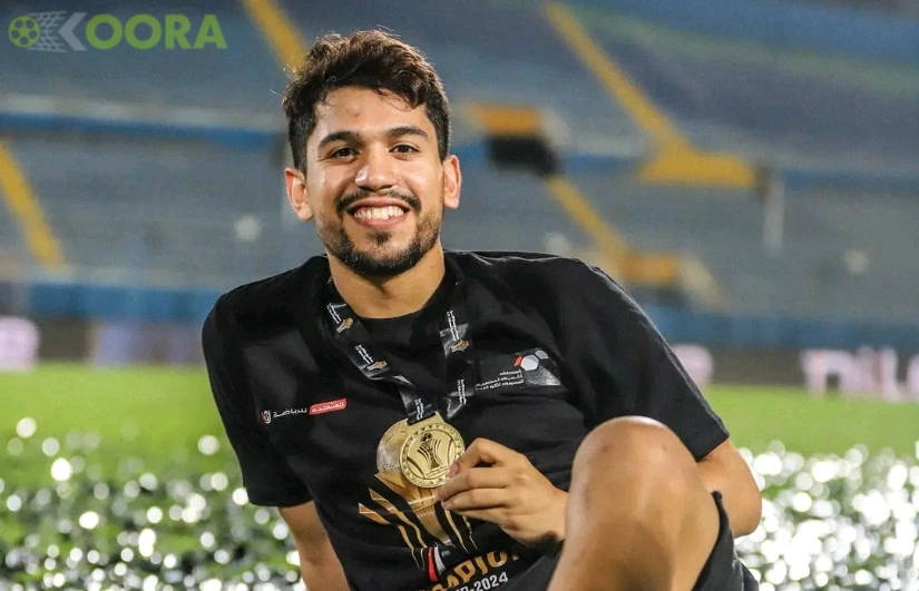 خليفة معلول وصفقة طال انتظارها.. محمد شكري ينضم رسميًا إلى النادي الأهلي 10 خليفة معلول وصفقة طال انتظارها.. محمد شكري ينضم رسميًا إلى النادي الأهلي