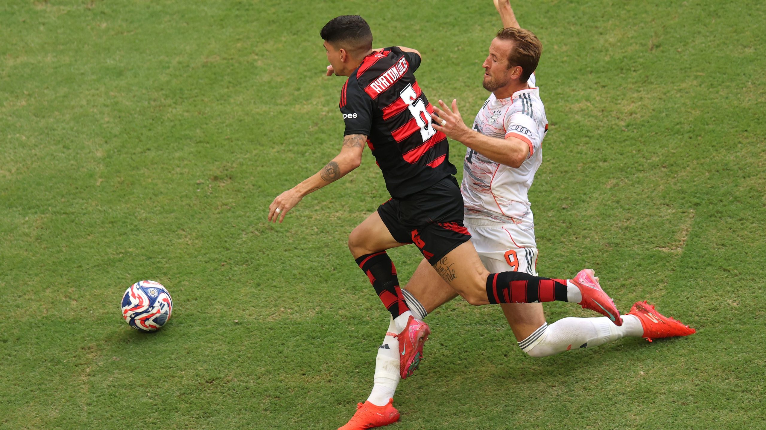 فلامنجو يرحب برحيل لاعبه إلى النصر | كووورة 8 kooora logo