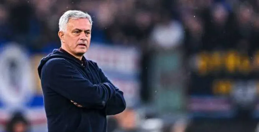 قرار مورينيو يشعل الصراع بين الأهلي والزمالك على صفقة دفاعية قرار مورينيو يشعل الصراع بين الأهلي والزمالك على صفقة دفاعية