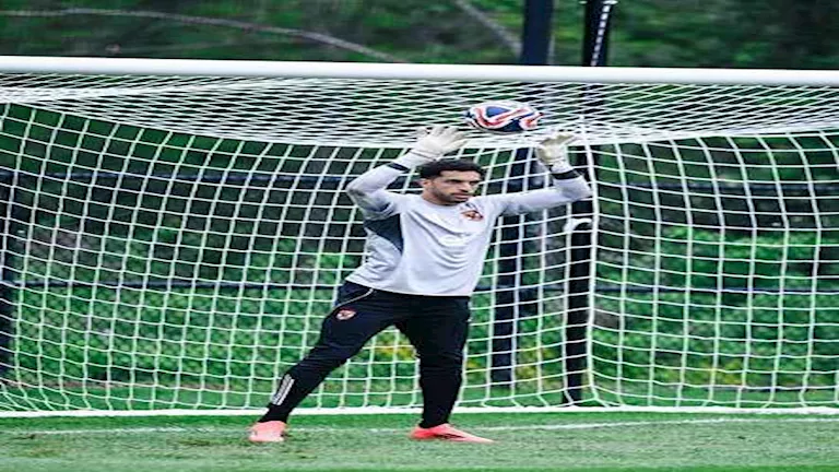 مصطفى شوبير يثير الجدل بمنشور كوميدي عن والده 6 مصطفى شوبير يثير الجدل بمنشور كوميدي عن والده