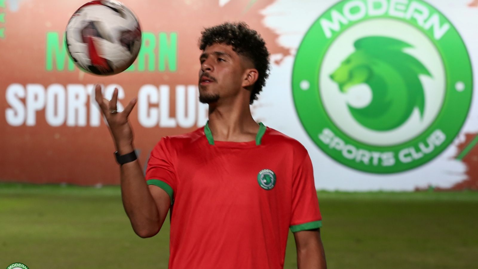 مودرن سبورت يضم مهاجم حرس الحدود | كووورة 15 kooora logo