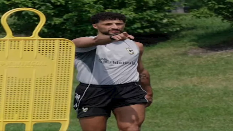 10 صور ترصد الظهور الأول لوسام أبو علي بتدريبات كولومبوس كرو الأمريكي