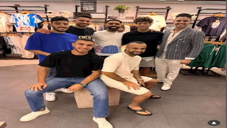 23 صورة لافتتاح مشاريع نجوم النادي الأهلي بحضور النجوم وزجاتهم 20 23 صورة لافتتاح مشاريع نجوم النادي الأهلي بحضور النجوم وزجاتهم