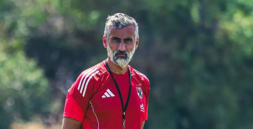 أشغال شاقة من ريبيرو للاعبي الأهلي استعدادا لمواجهة غزل المحلة أشغال شاقة من ريبيرو للاعبي الأهلي استعدادا لمواجهة غزل المحلة