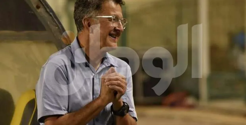 أوسوريو يرد على شيكابالا بشأن تناوله للكحوليات في الزمالك.. ورسالة خاصة 5 أوسوريو يرد على شيكابالا بشأن تناوله للكحوليات في الزمالك ورسالة أوسوريو يرد على شيكابالا بشأن تناوله للكحوليات في الزمالك.. ورسالة خاصة