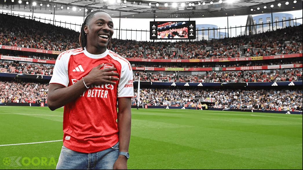 إبريتشي إيزي .. كيف يصبح كلمة السر لأستعادة لقب الدوري الإنجليزي بعد 25 عامًا ؟