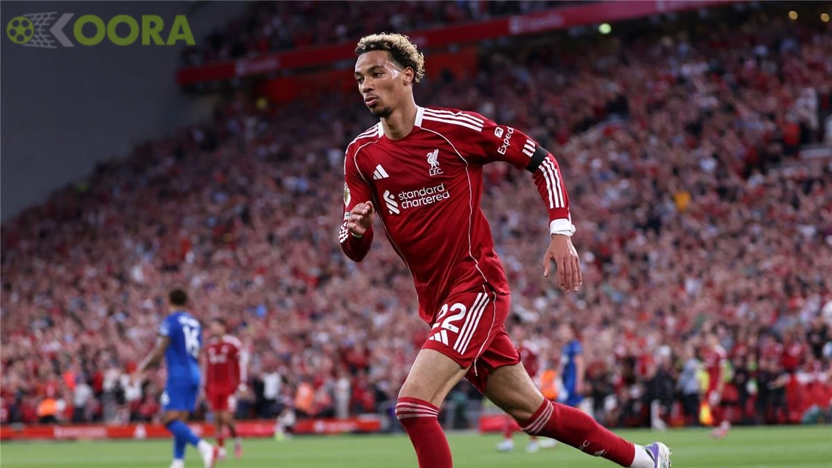 إيكتيتي يعوض غياب ريان شرقي عن منتخب فرنسا 