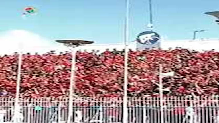 جماهير الأهلي تدعم محمد الشناوي في مباراة الأهلي وغزل المحلة 11 جماهير الأهلي تدعم محمد الشناوي في مباراة الأهلي وغزل المحلة