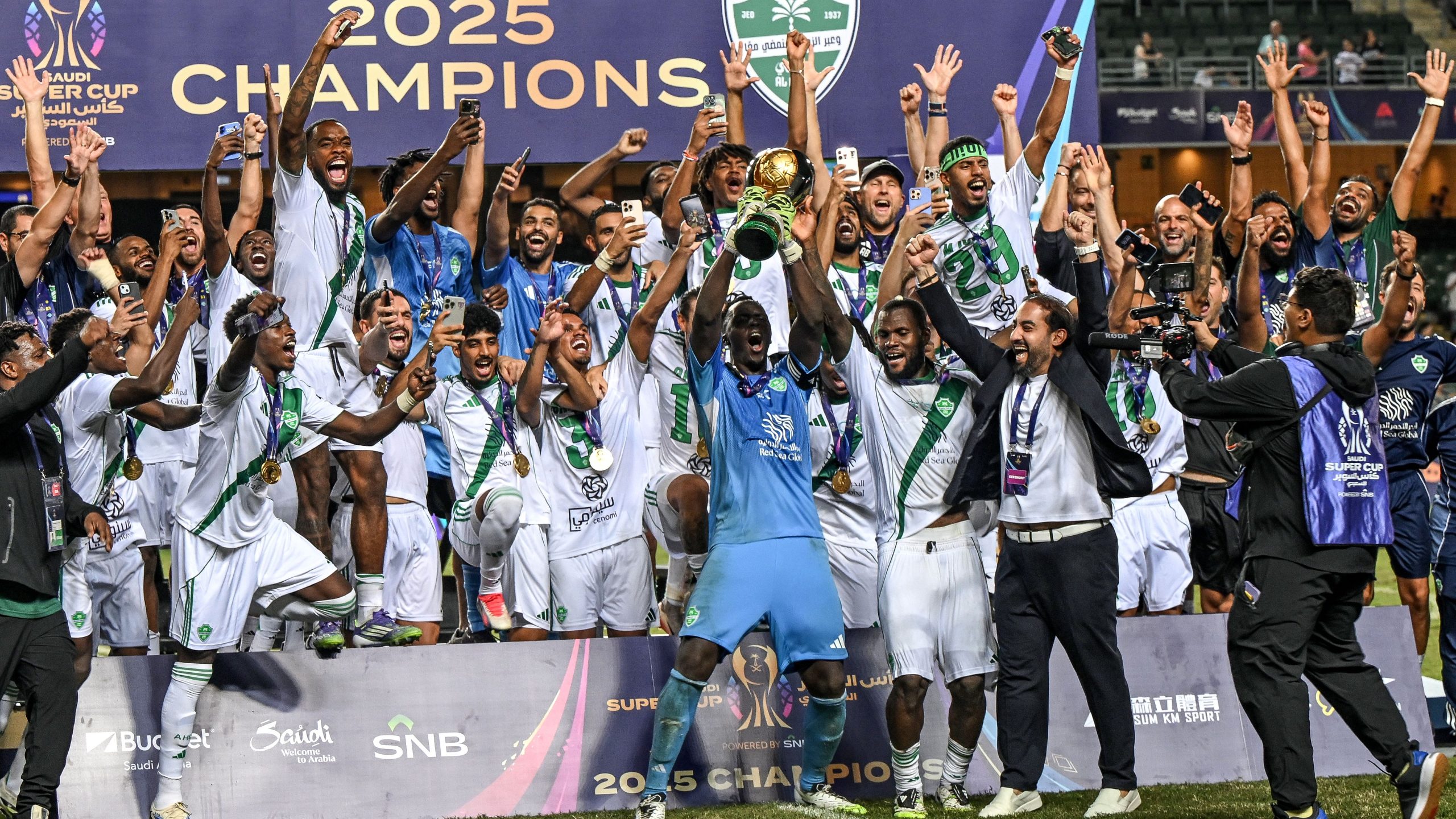 وزير الرياضة السعودي يتدخل في أزمة السوبر | كووورة 14 kooora logo