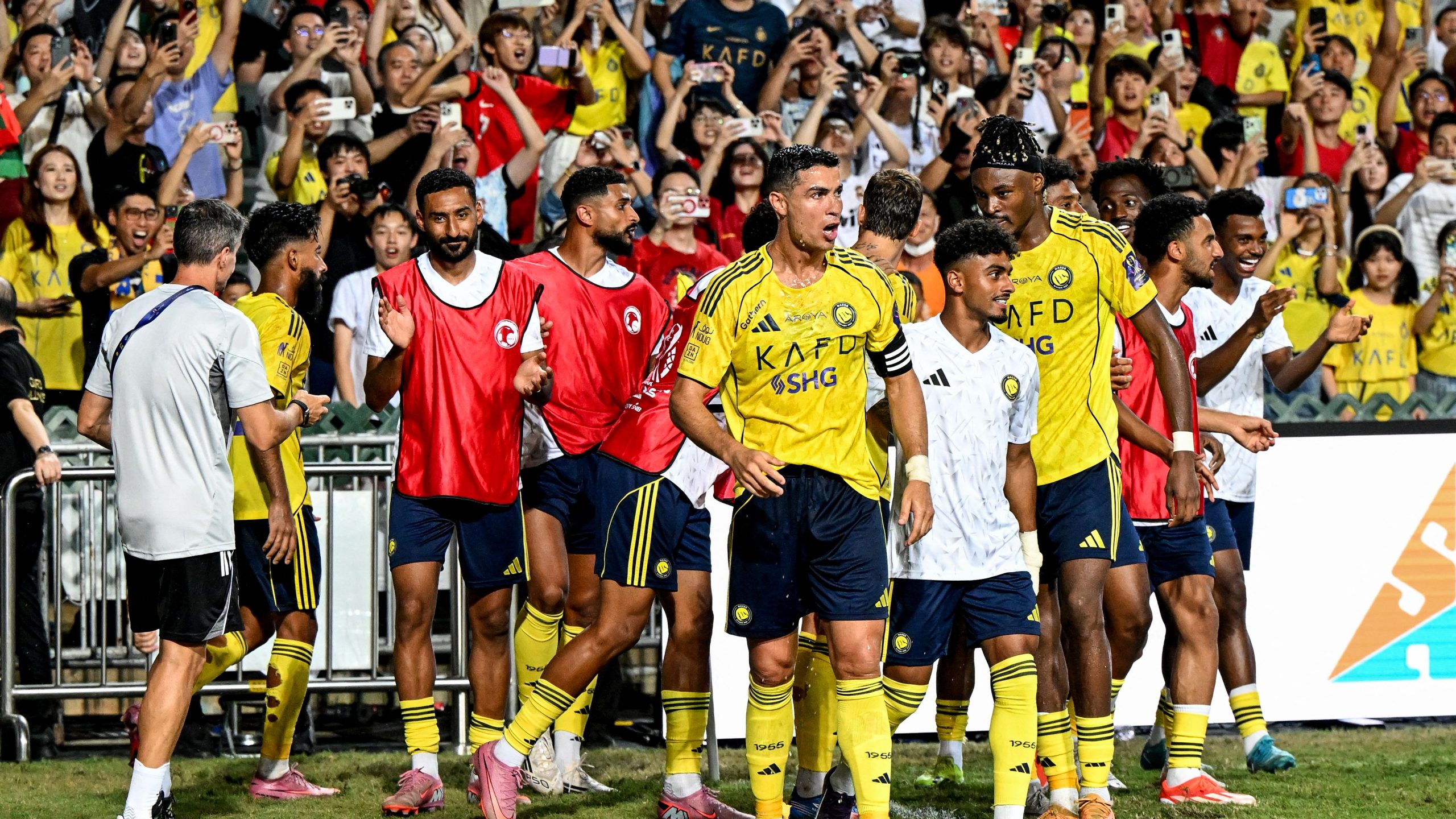 تشابي ألونسو وجولر وتشواميني