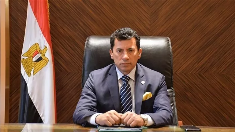 أشرف صبحي: حسام حسن يعمل بجد.. هناك رقابة مالية شديدة على الأندية