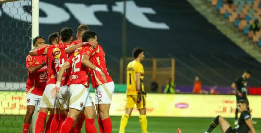 الاتحاد الإسباني يخطر اتحاد الكرة بترشيح طاقم تحكيمي لمباراة القمة الاتحاد الإسباني يخطر اتحاد الكرة بترشيح طاقم تحكيمي لمباراة القمة