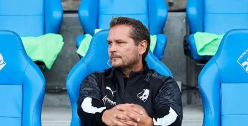 النشرة الرياضية تفاصيل عقد توماسبيرج مع الأهلي ومفاجأة دونجا وصدمة النشرة الرياضية| تفاصيل عقد توماسبيرج مع الأهلي.. ومفاجأة دونجا وصدمة ريال مدريد