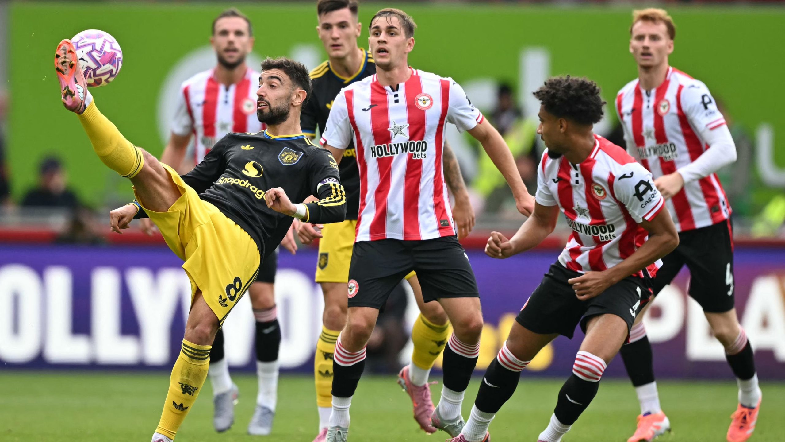 Bryan Mbeumo Man Utd GFX