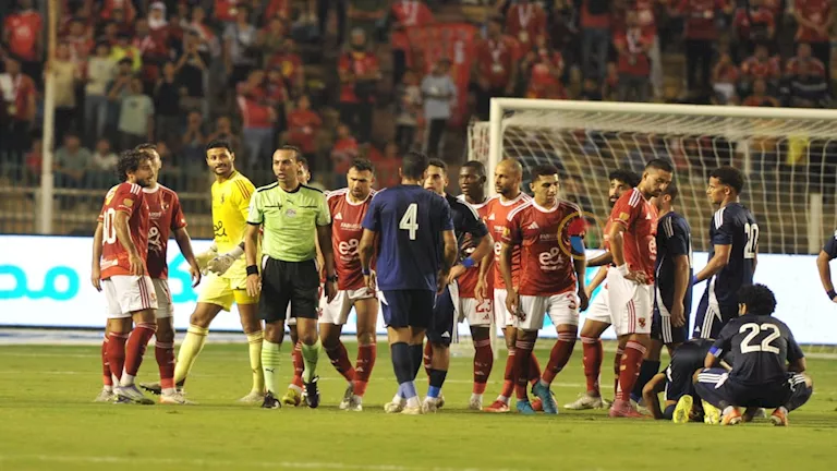 تعليق قوي من نجم الأهلي السابق على تعادل الفريق أمام إنبي