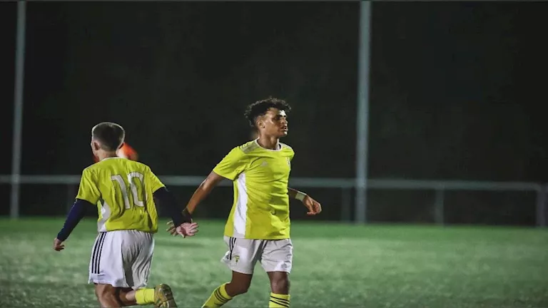 لاعب ريال أوفييدو يكشف الفارق بين المدرب المصري والأجنبي