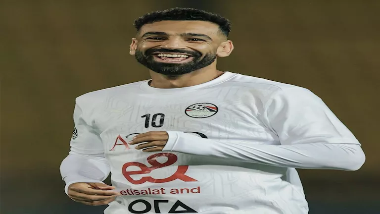 نجم الأهلي السابق يكشف فريق محمد صلاح المفضل داخل مصر