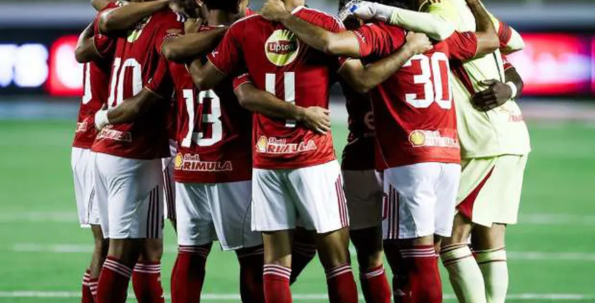 نجم الزمالك السابق نجوم الفريق الكبار هم السبب في تراجع نجم الزمالك السابق: نجوم الفريق الكبار هم السبب في تراجع أداء الأهلي