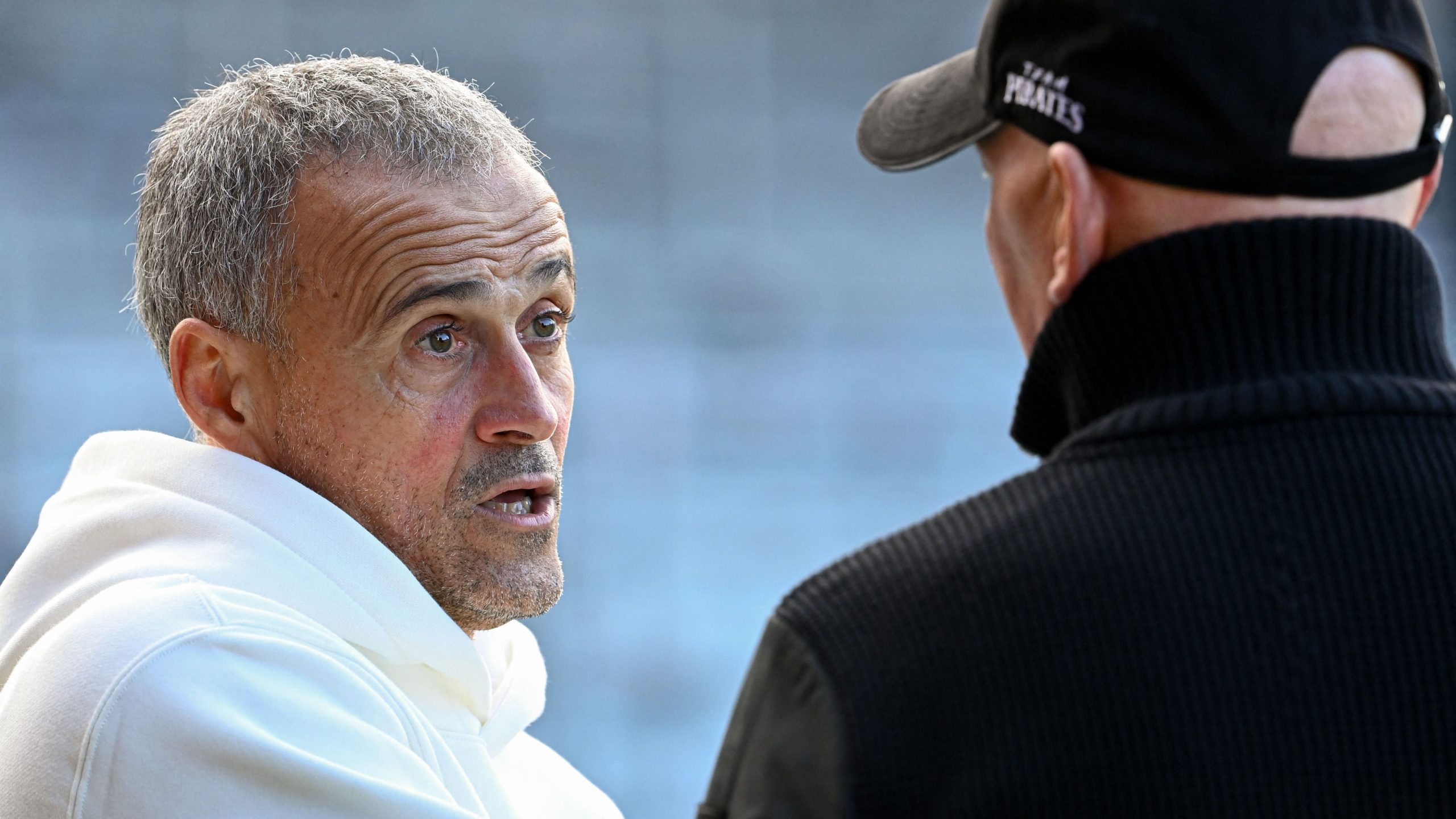 "أحب الضغط".. لويس إنريكي يتحدى منافسيه برسائل قوية 23 kooora logo