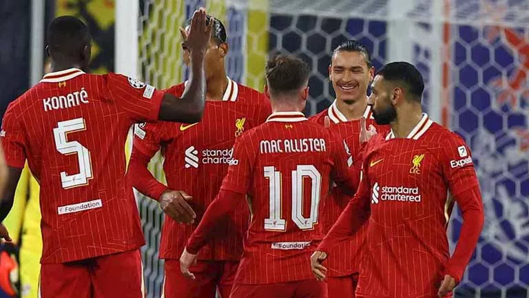 "عطل في الطائرة".. إلغاء المؤتمر الصحفي لليفربول قبل مواجهة فرانكفورت 8 "عطل في الطائرة".. إلغاء المؤتمر الصحفي لليفربول قبل مواجهة فرانكفورت