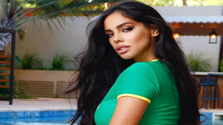 مناشدة عاجلة لـ ملكة جمال باراجواي إلى ترامب