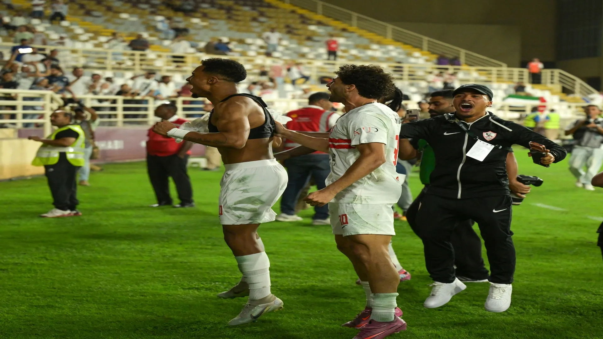 الجزيري يقترب من قيادة هجوم الزمالك في القمة.. وغموض حول الدباغ | كووورة 8 kooora logo