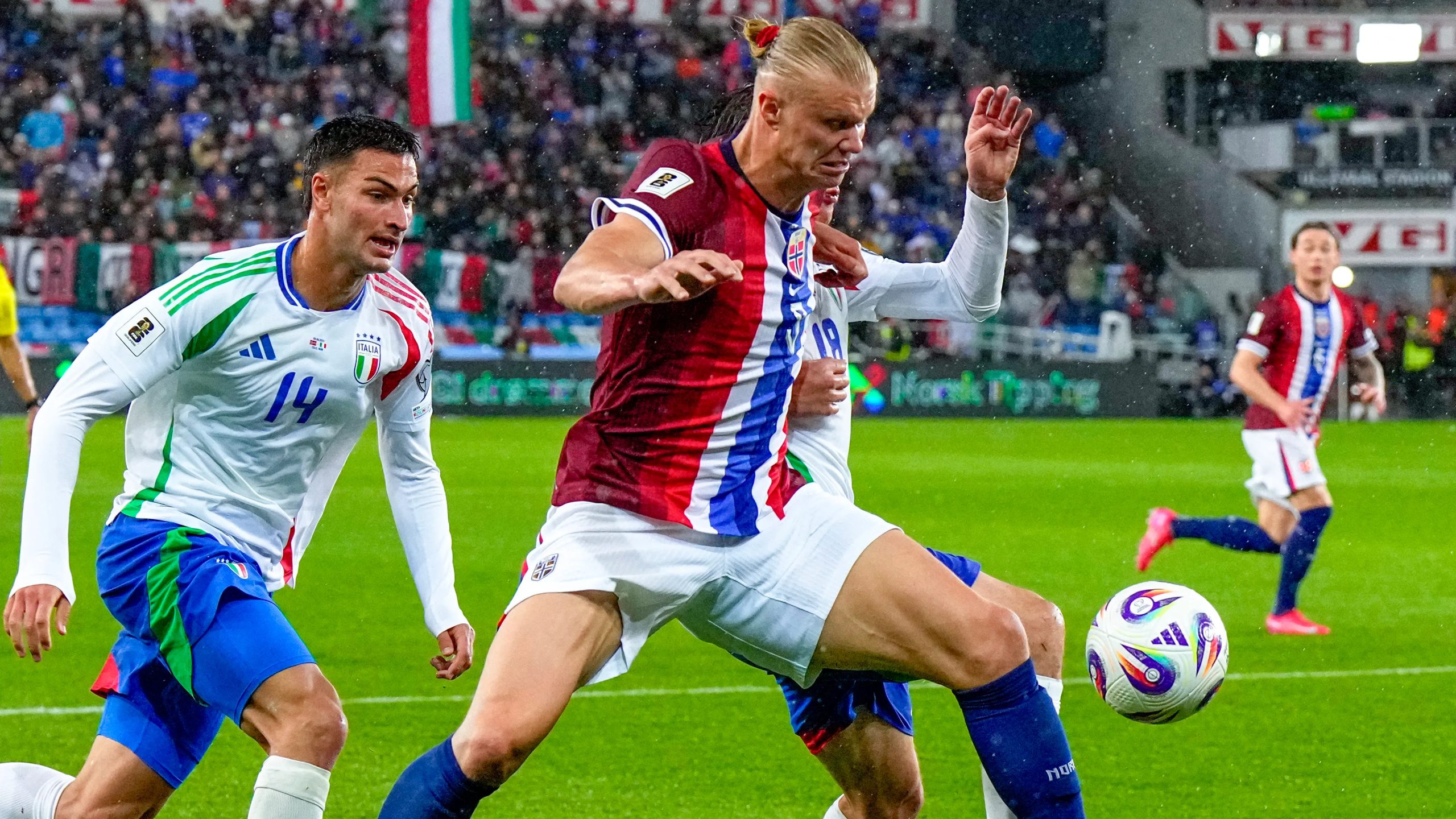 موعد مباراة إيطاليا والنرويج في التصفيات المؤهلة لكأس العالم 2026 أوروبا.. والقنوات الناقلة | كووورة 21 إيطاليا