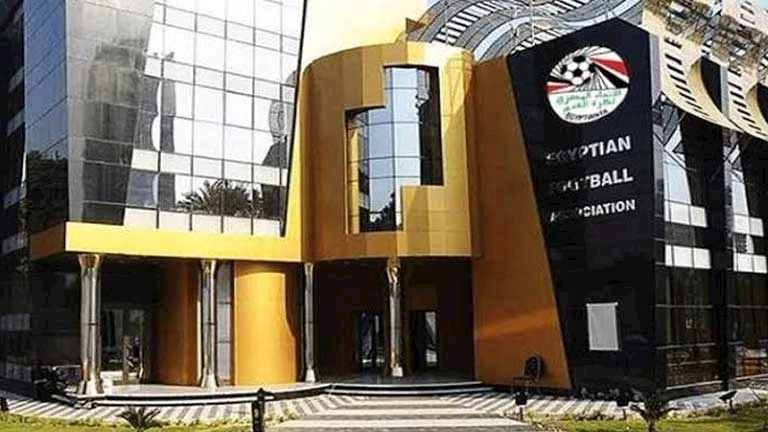 "الأهلي ضد المصرية للاتصالات".. اتحاد الكرة يعلن مواعيد مباريات بطولة 22 "الأهلي ضد المصرية للاتصالات".. اتحاد الكرة يعلن مواعيد مباريات بطولة