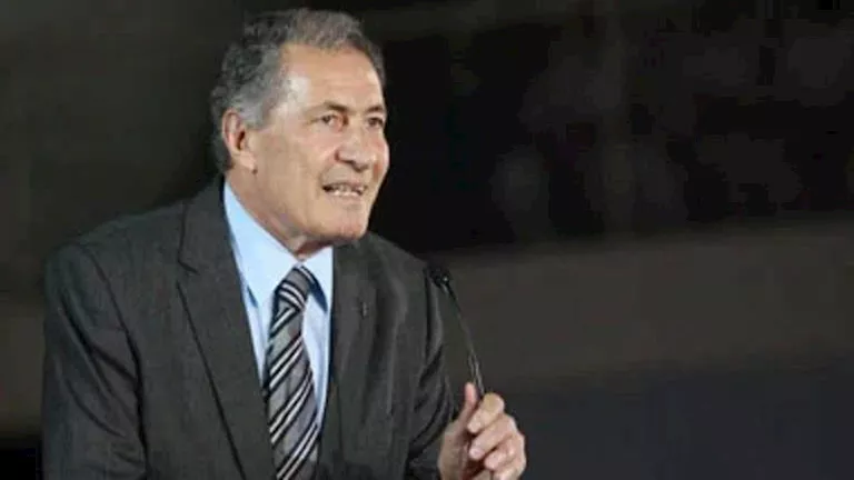 حسن مصطفي يستمر على عرش الاتحاد الدولي لكرة اليد للمرة السابعة