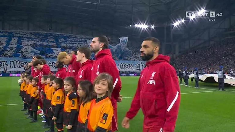 الموت يفجع نجم ليفربول