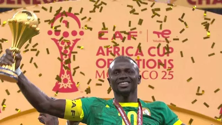 أول قرار من رئيس السنغال بعد تتويج منتخب بلاده بأمم أفريقيا 2025 17 أول قرار من رئيس السنغال بعد تتويج منتخب بلاده بأمم أفريقيا 2025