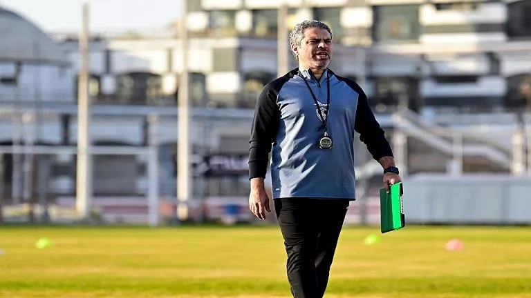 الزمالك يوضح سبب اختيار معتمد جمال لتدريب الفريق: "ليس وليد الصدفة" 23 الزمالك يوضح سبب اختيار معتمد جمال لتدريب الفريق: "ليس وليد الصدفة"