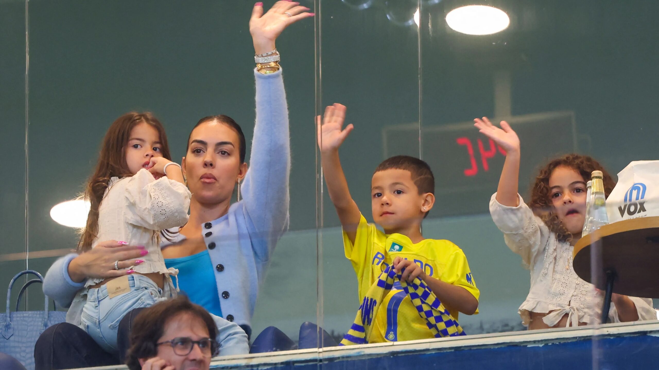 FBL-EUR-C1-REAL MADRID-MAN CITY