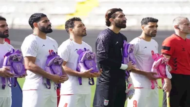 بحقائب أطفال.. لاعبو إيران يخلدون ذكرى ضحايا مدرسة ميناب 11 بحقائب أطفال.. لاعبو إيران يخلدون ذكرى ضحايا مدرسة ميناب