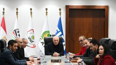 بدء الاجتماع الطارىء لاتحاد الكرة بحضور جميع أعضاء مجلس الإدارة بدء الاجتماع الطارىء لاتحاد الكرة بحضور جميع أعضاء مجلس الإدارة