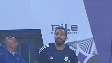 جماهير الزمالك تهاجم كهربا وتصرف مفاجئ من اللاعب فيديو جماهير الزمالك تهاجم كهربا.. وتصرف مفاجئ من اللاعب (فيديو)