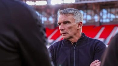 بعد 3 مباريات فقط.. الوداد البيضاوي يدرس الإطاحة بكارتيرون من تدريب الفريق 3 بعد 3 مباريات فقط الوداد البيضاوي يدرس الإطاحة بكارتيرون من بعد 3 مباريات فقط.. الوداد البيضاوي يدرس الإطاحة بكارتيرون من تدريب الفريق