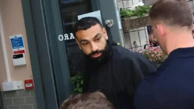 بالصور والفيديو.. حفل وداع مؤثر لمحمد صلاح في ليفربول 9 بالصور والفيديو.. حفل وداع مؤثر لمحمد صلاح في ليفربول