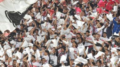 جماهير الزمالك تشعل مدرجات ستاد القاهرة بهتاف سمعنا يا عم جماهير الزمالك تشعل مدرجات ستاد القاهرة بهتاف «سمعنا يا عم الحدوتة» قبل مواجهة الأهلي